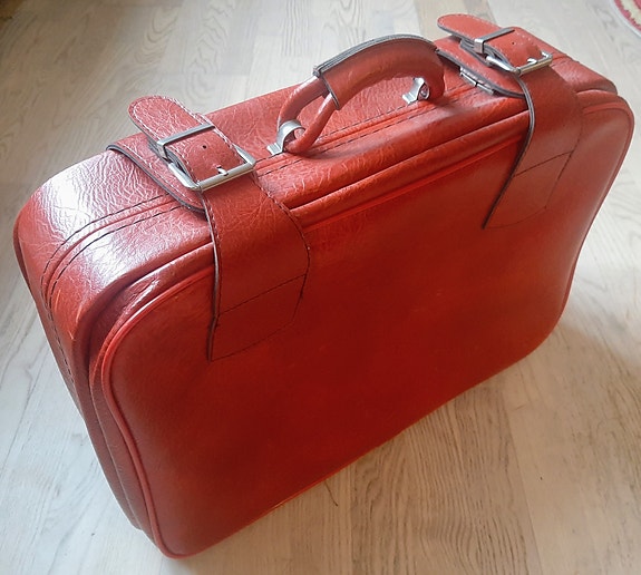 Product image 1 of 3