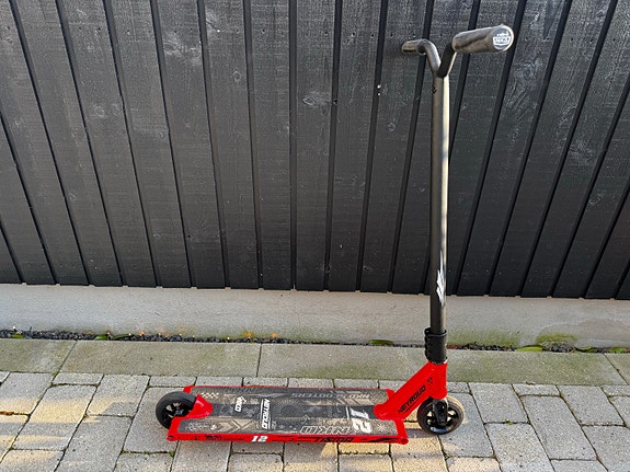 Product image 1 of 4