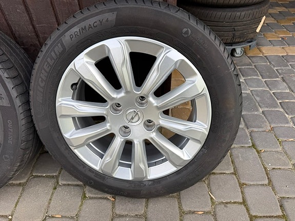 Product image 4 of 9