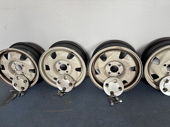 Product image 1 of 5