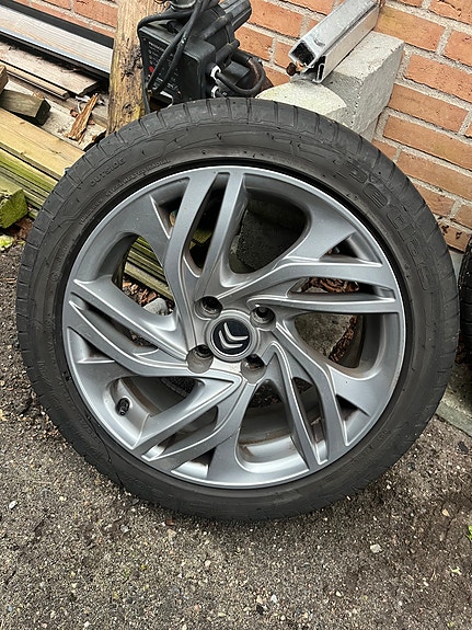 Product image 6 of 9