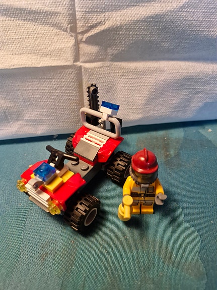 Product image 1 of 2