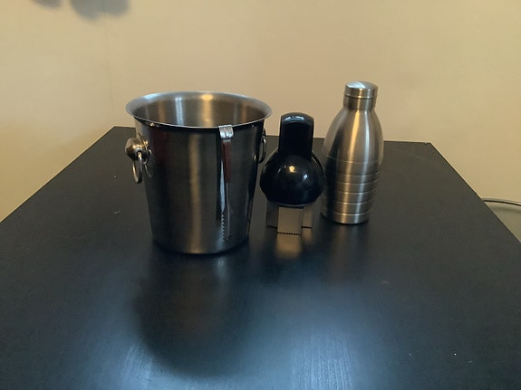 Product image 1 of 4