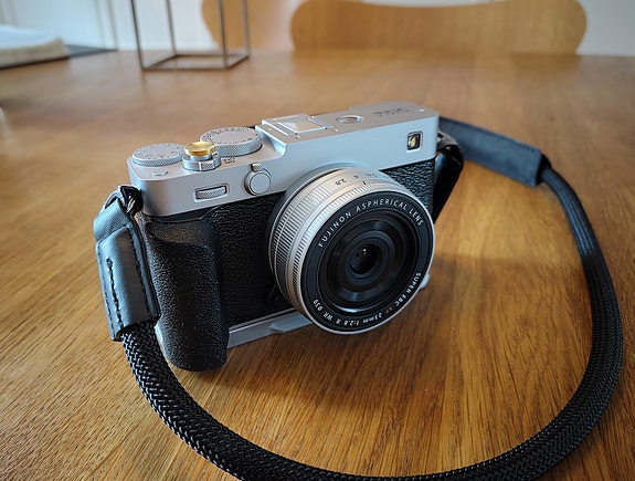 Product image 1 of 4