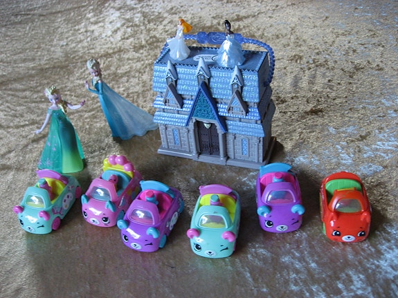 Product image 1 of 2