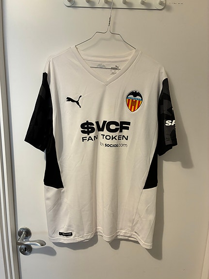 Product image 1 of 9