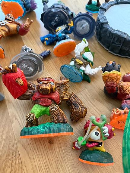 Product image 1 of 7