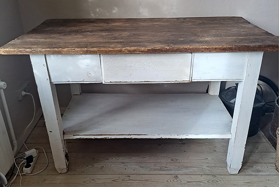 Product image 1 of 8