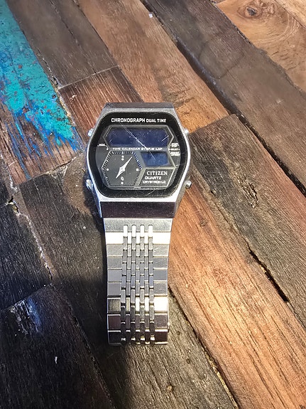 Product image 1 of 3