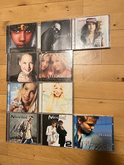 Product image 1 of 9