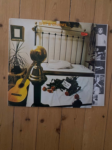 Product image 1 of 2