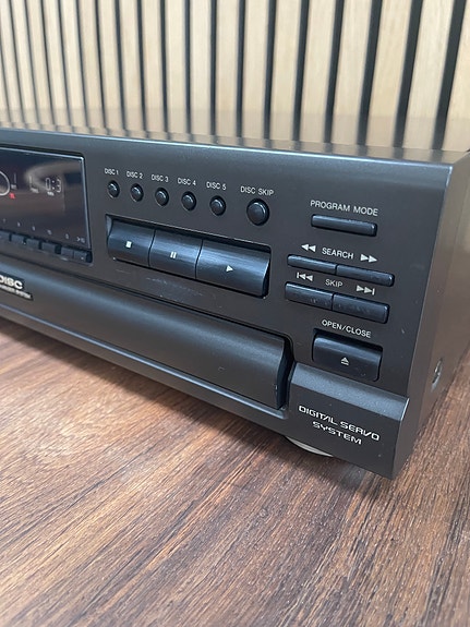 Product image 8 of 9