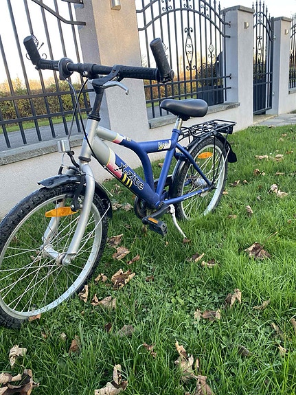 Product image 1 of 7