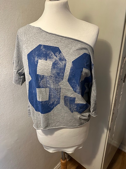 Product image 1 of 9