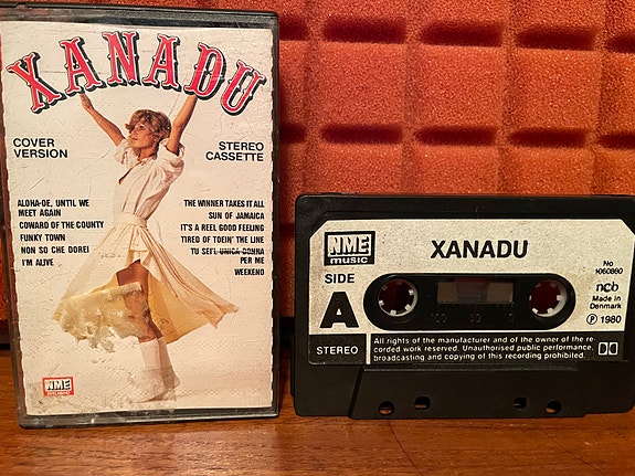 Product image 1 of 4