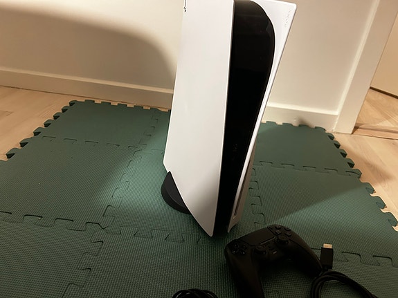 Product image 1 of 3