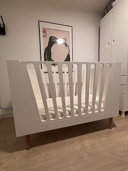 Product image 1 of 9