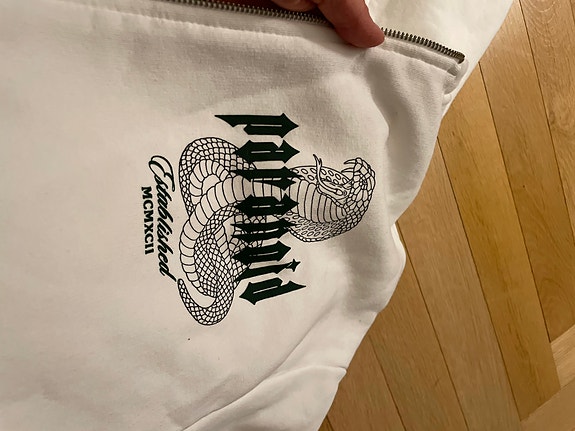 Product image 6 of 8