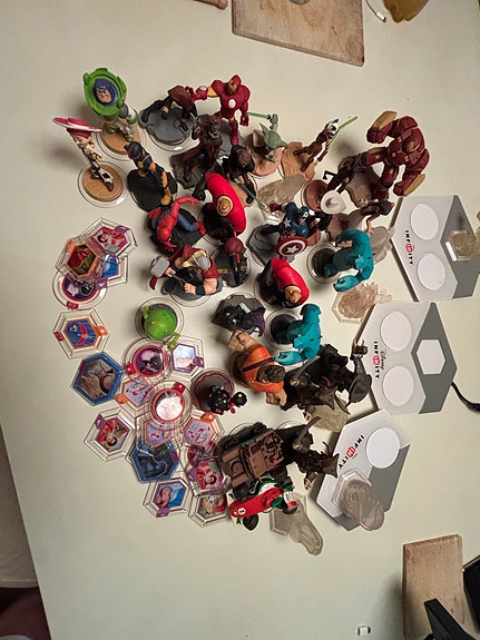 Product image 1 of 4