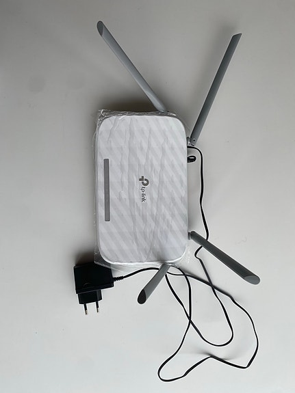 Product image 1 of 4