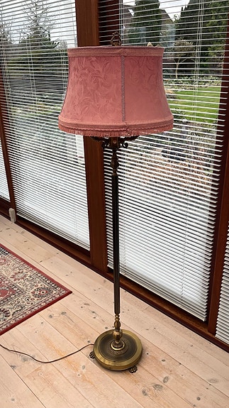 Product image 1 of 7