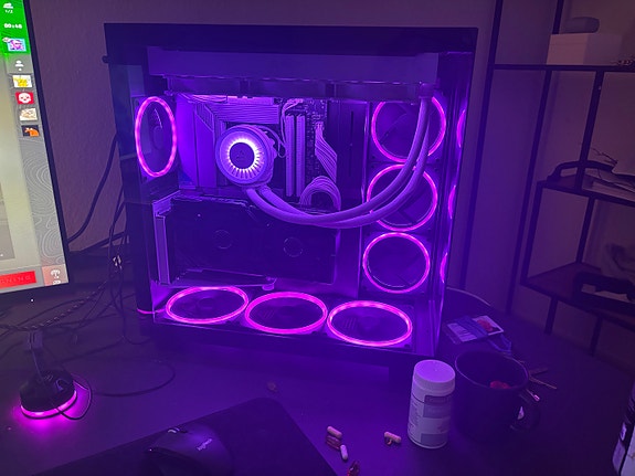 Product image 1 of 2