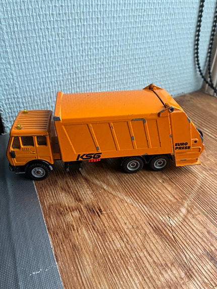 Product image 10 of 10