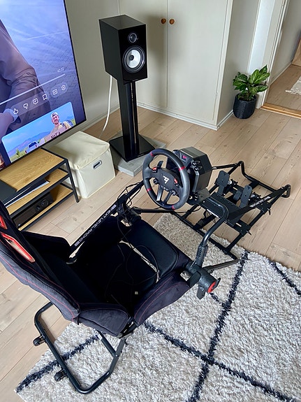 Product image 1 of 6