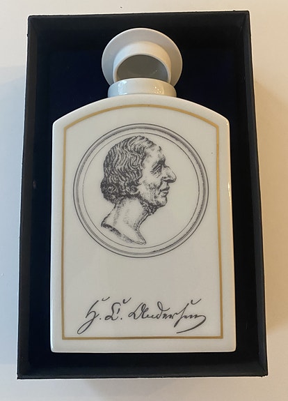 Product image 1 of 8