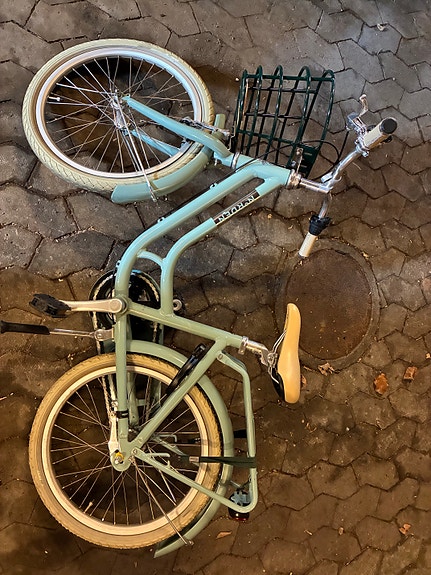 Product image 1 of 9