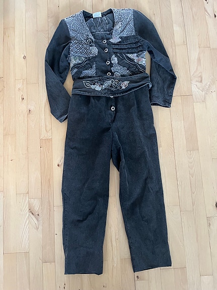 Product image 1 of 8