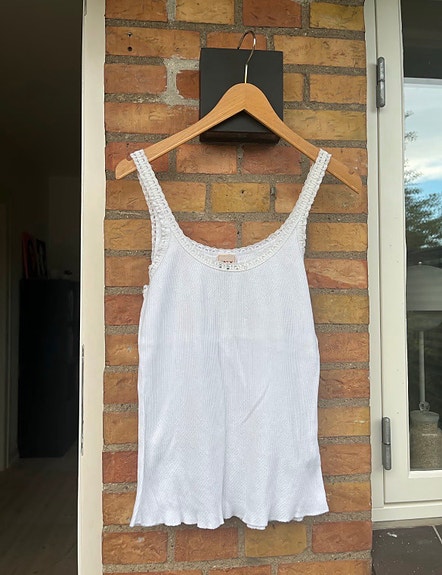 Product image 1 of 8