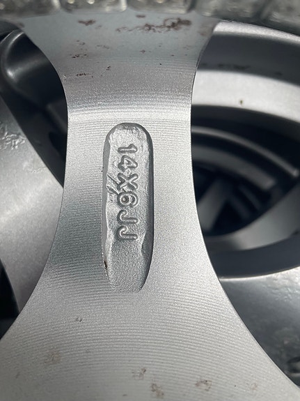 Product image 2 of 9