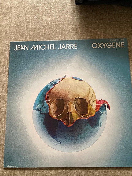 Product image 1 of 2