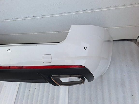 Product image 18 of 32