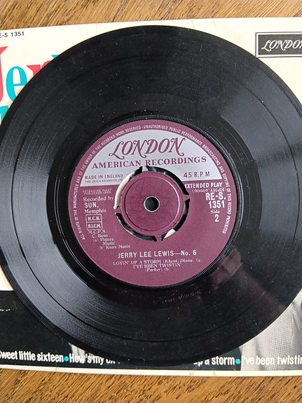 Product image 3 of 4