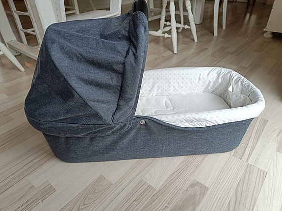 Product image 1 of 9