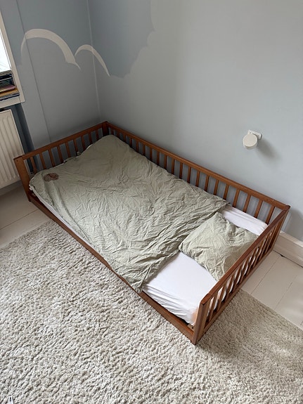 Product image 1 of 9