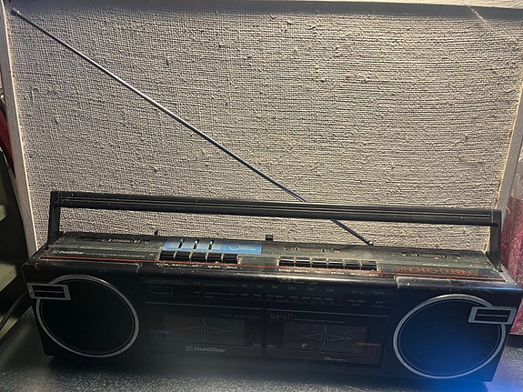 Product image 1 of 4