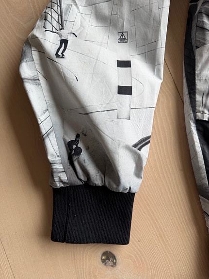 Product image 3 of 9