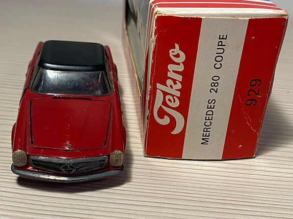 Product image 1 of 10