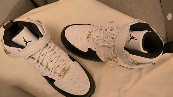 Product image 1 of 8