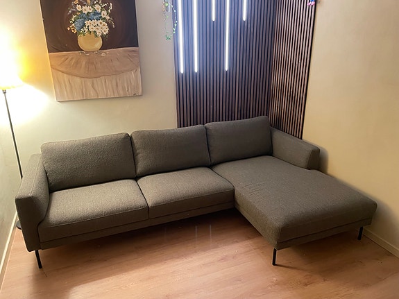 Product image 1 of 7