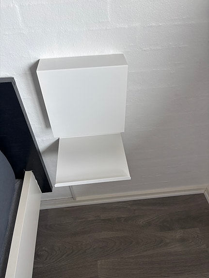 Product image 1 of 8