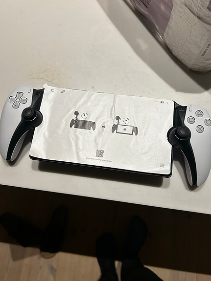 Product image 2 of 7