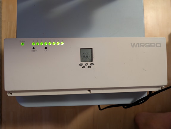 Product image 1 of 3