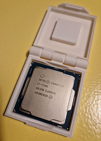 Product image 1 of 3