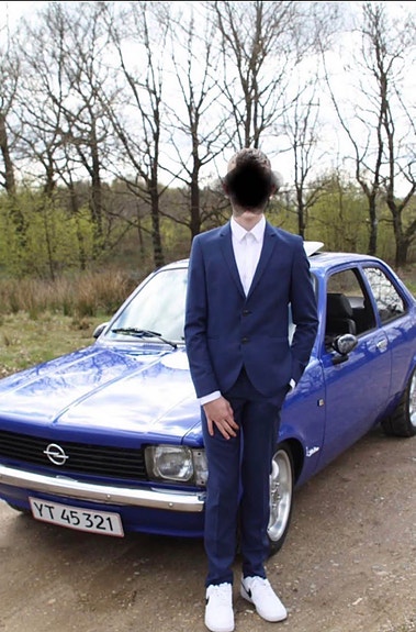 Product image 1 of 4