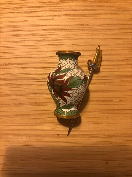 Product image 1 of 2