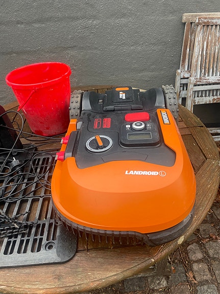 Product image 1 of 7